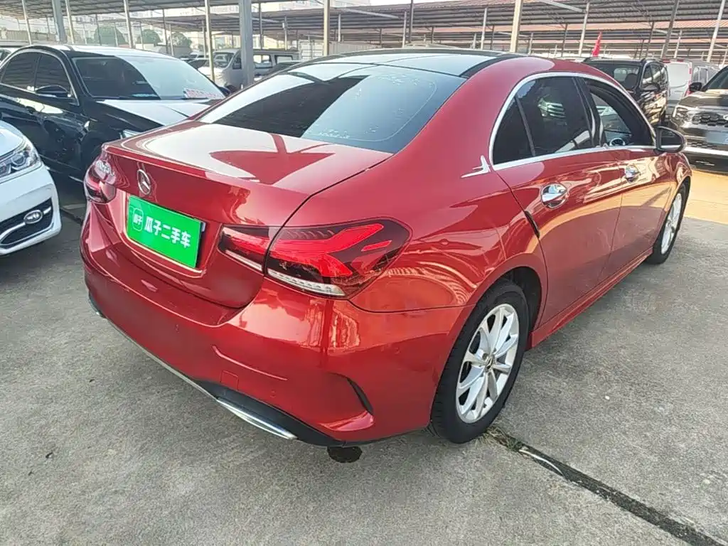 Mercedes-Benz A-Class — миниатюра 7