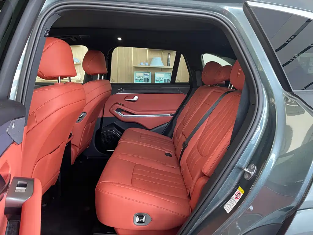 BYD Tang L — миниатюра 10