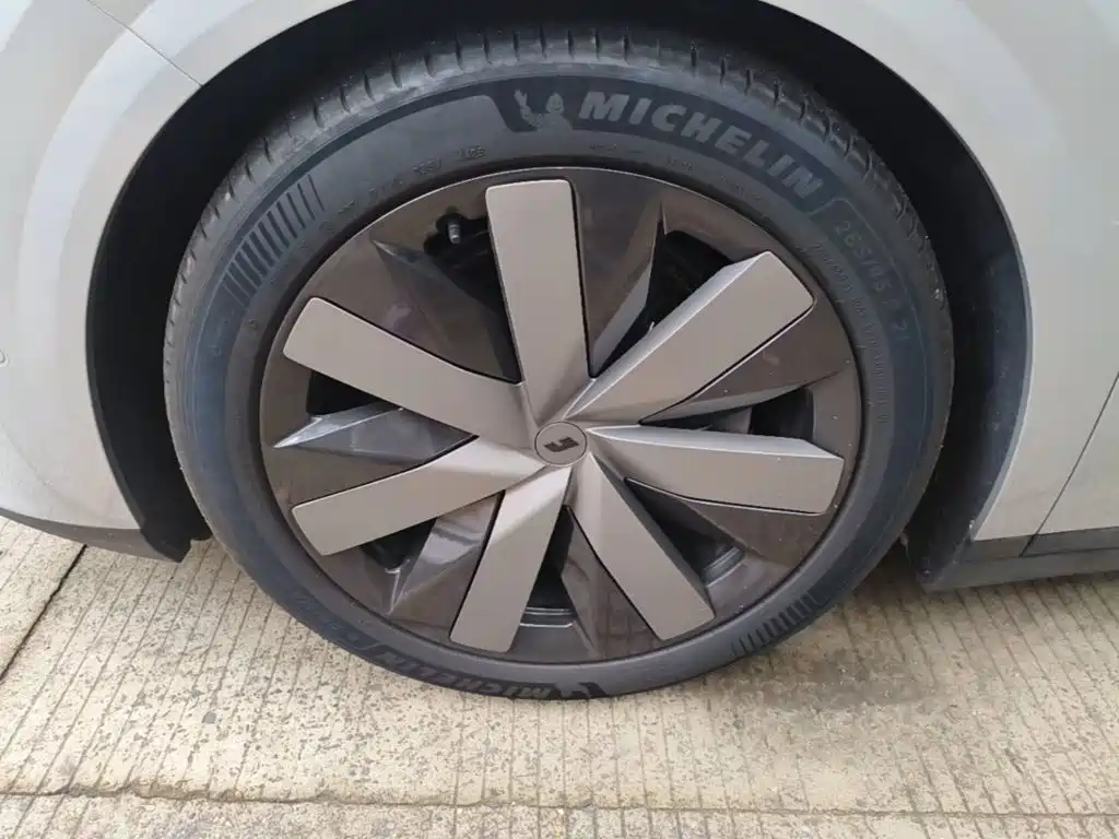 Li Auto Li i8 — миниатюра 23