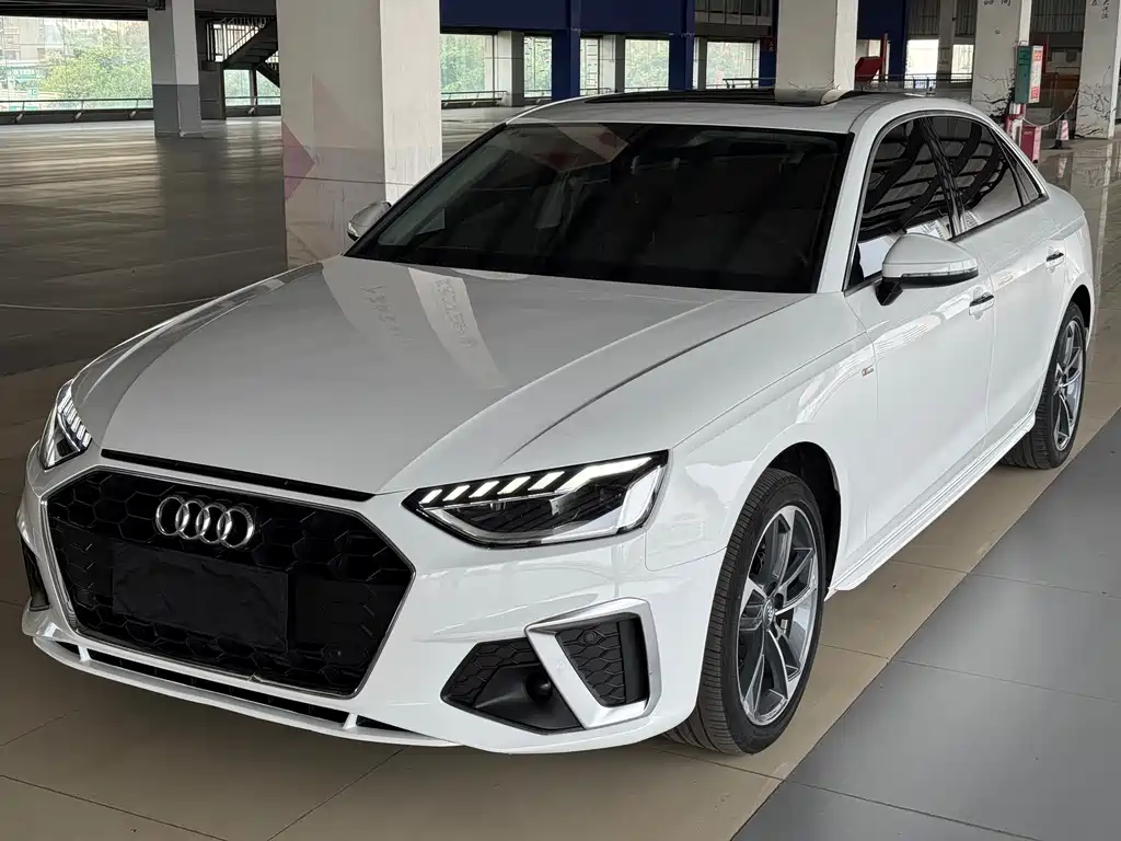 Audi A4L 2021