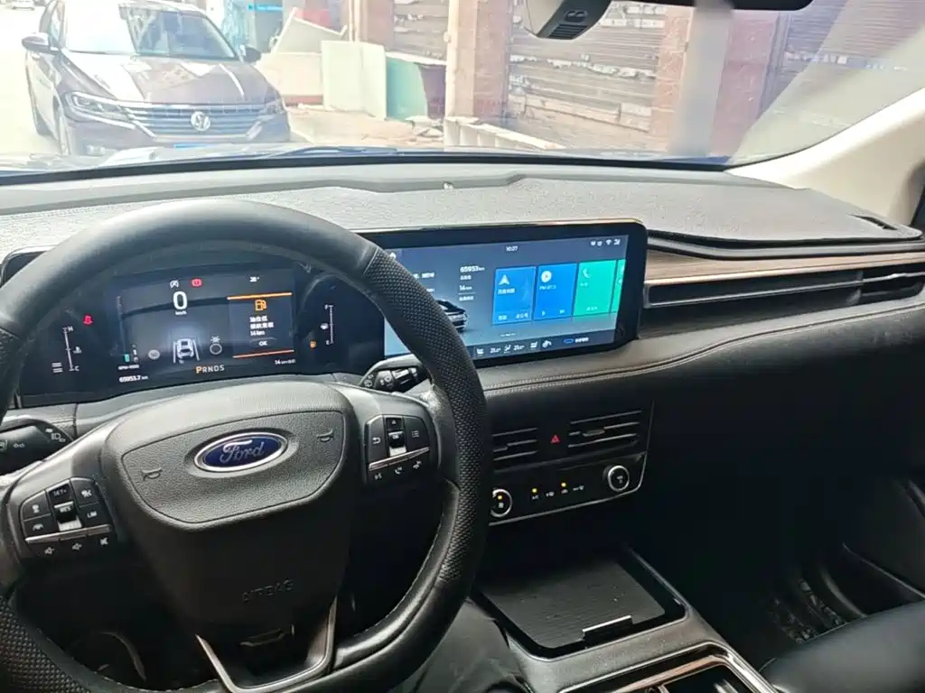Ford Edge — миниатюра 10