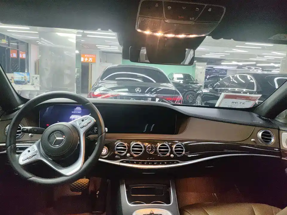 Mercedes-Benz S-Class — миниатюра 3