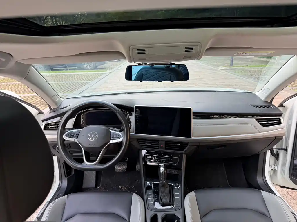 Volkswagen Bora — миниатюра 8