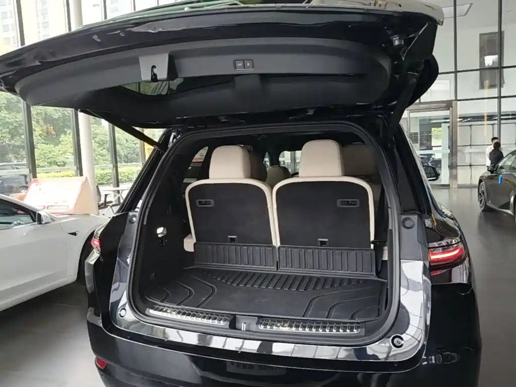 Li Auto Li L9 — миниатюра 19