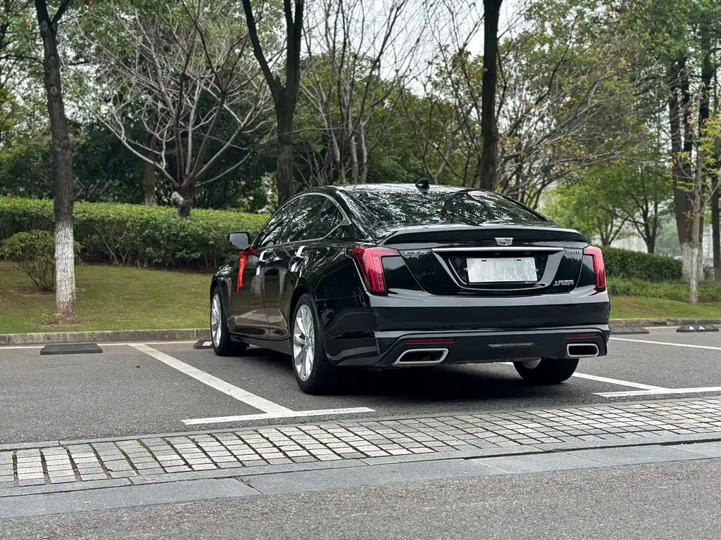 Cadillac CT5 — миниатюра 10