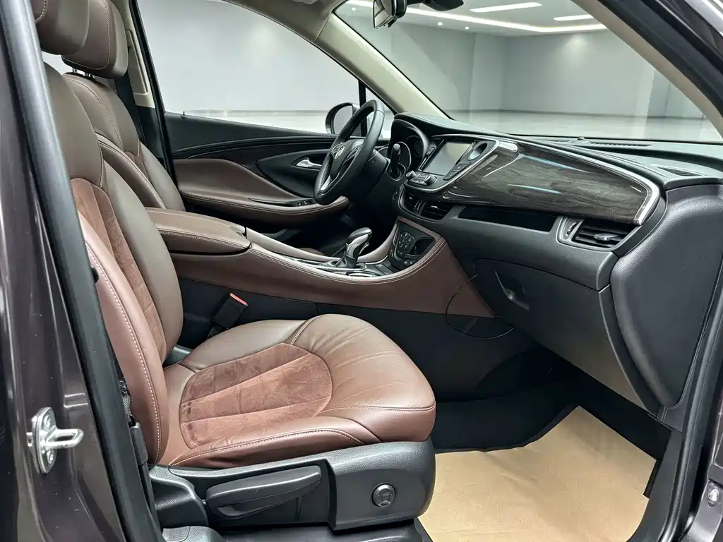 Buick Envision Plus — миниатюра 6
