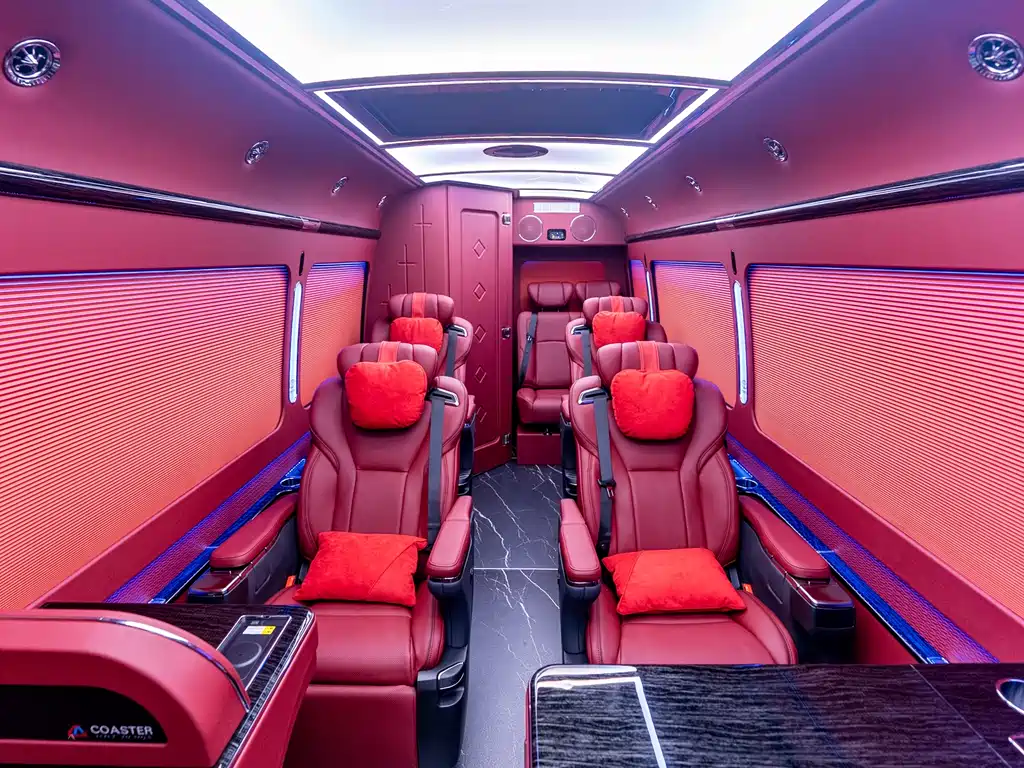 Toyota Coaster 2025 4.0L MT