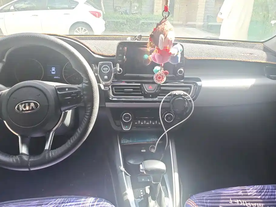 Kia Forte — миниатюра 13