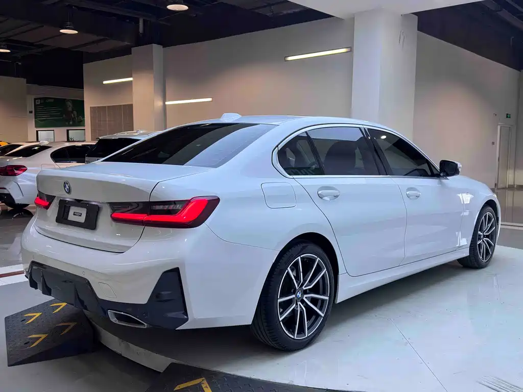 BMW 3 Series 3 2023 320Li M Sport