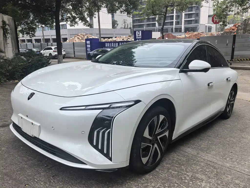 Fengxing Xinghai S7