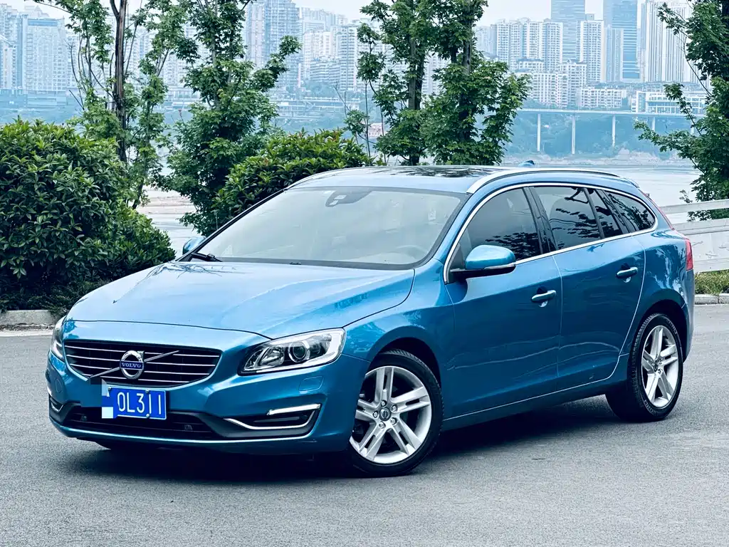 Volvo V60 2013