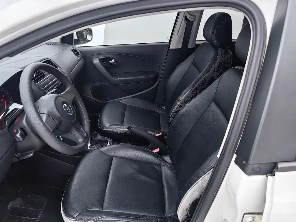 Volkswagen Polo — миниатюра 4