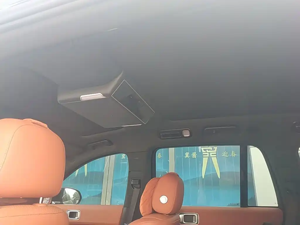 Li Auto Li L8 — миниатюра 18