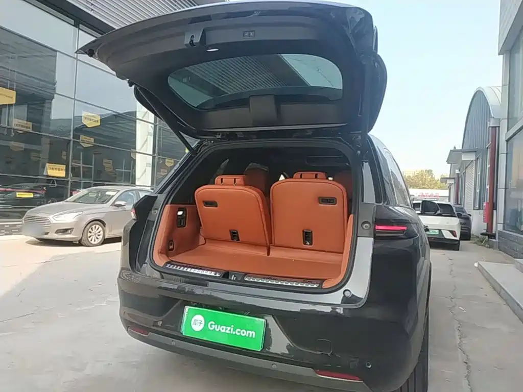Li Auto Li L8 — миниатюра 19