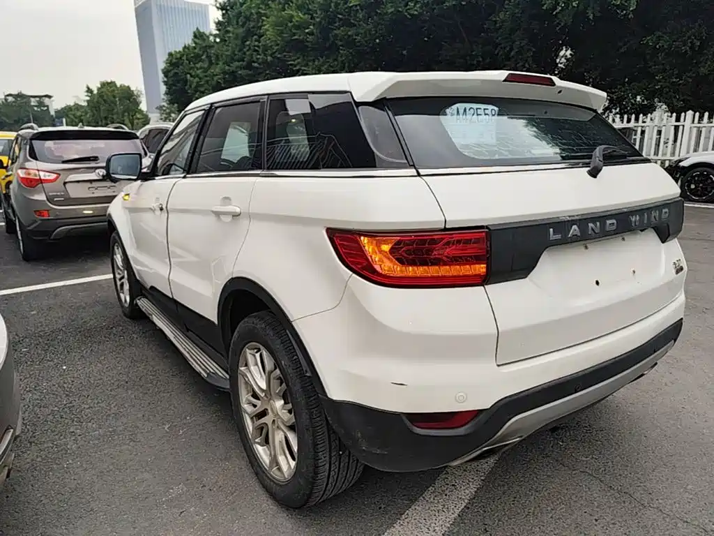 Landwind Landwind X7 — миниатюра 5
