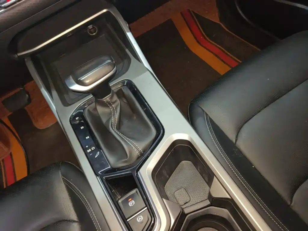 Geely Emgrand — миниатюра 14
