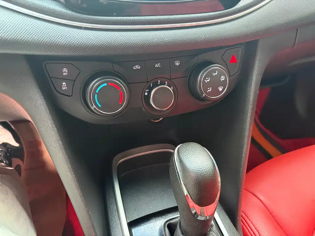 Chevrolet Cavalier — миниатюра 11