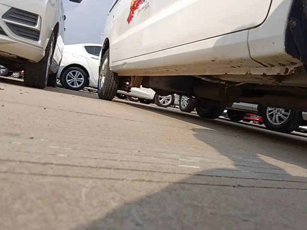 Wuling Hongguang V — миниатюра 21