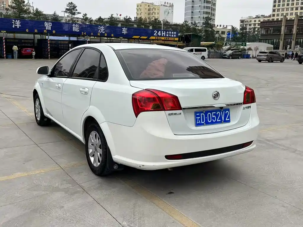 Buick Excelle — миниатюра 7