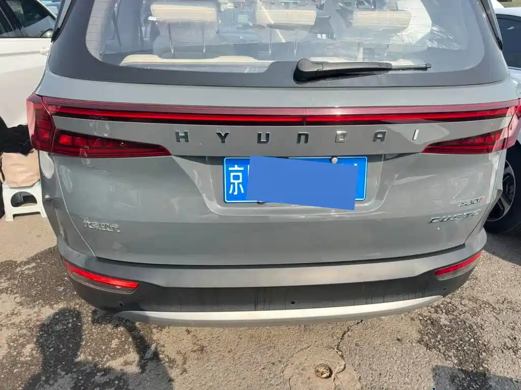 Hyundai Custo — миниатюра 5