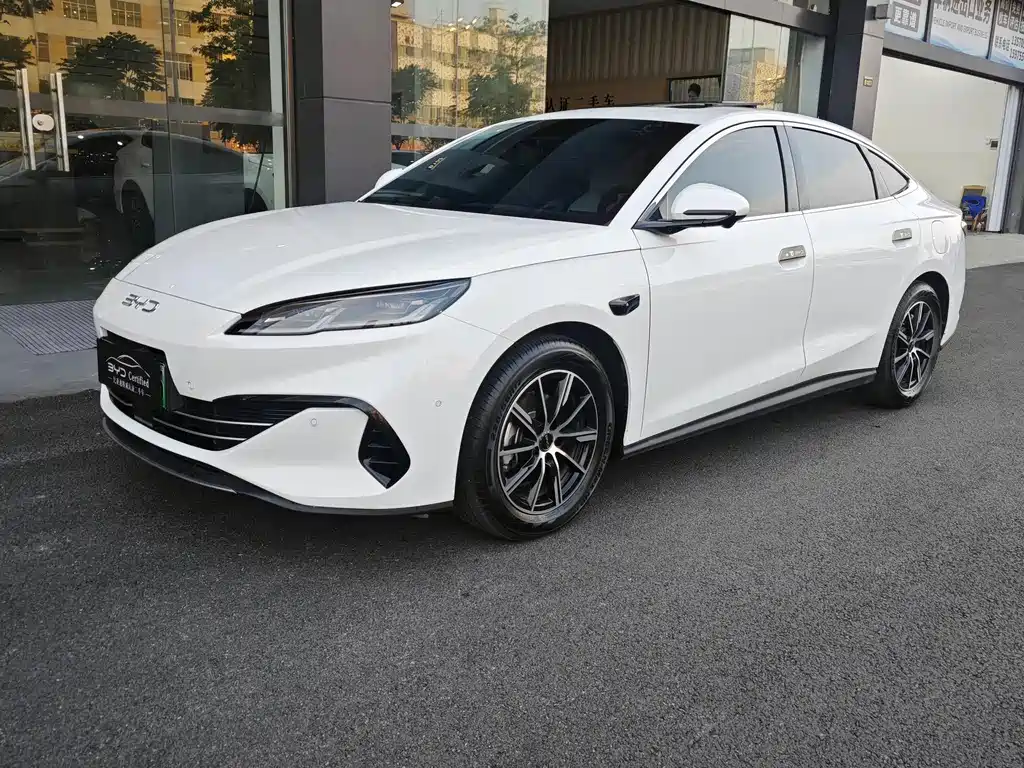 Byd 海豹06 2025