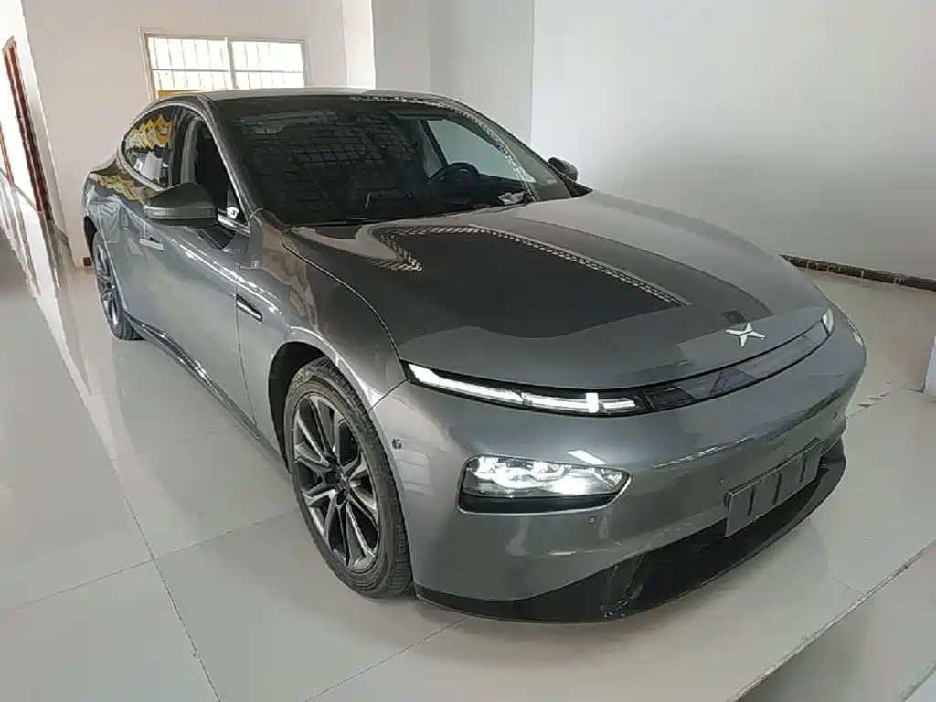 XPeng P7 — миниатюра 4