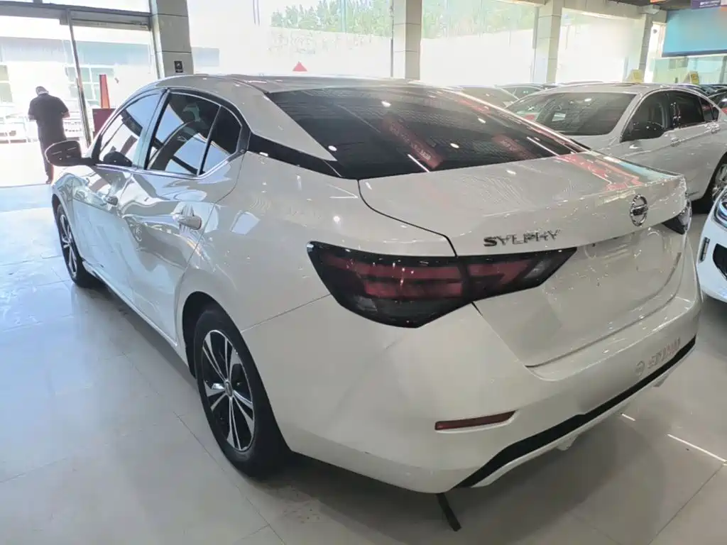 Nissan Sylphy — миниатюра 5