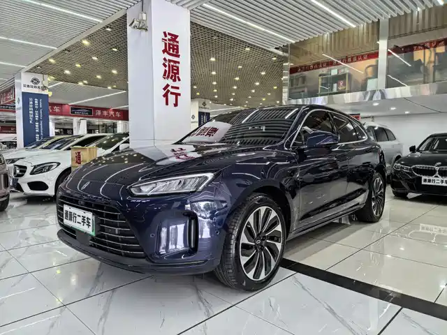 HONGMENG ZHIXING ASK THE WORLD M5 2023