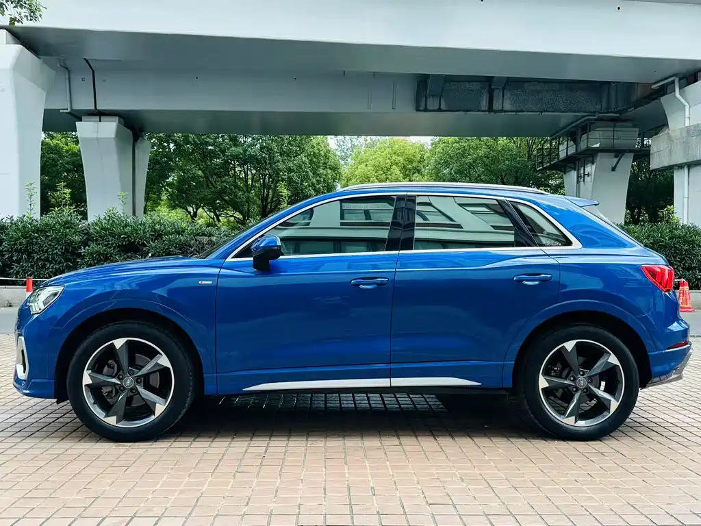 Audi Q3 — фотографии объявления, Фото 18