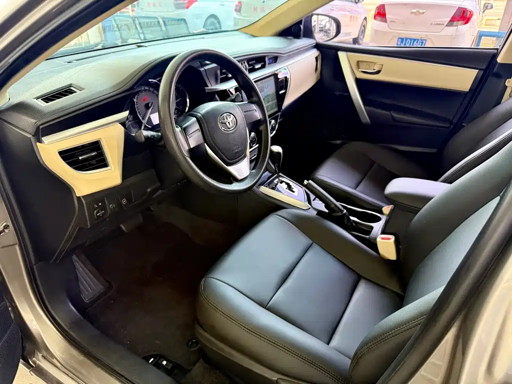 Toyota Corolla — миниатюра 7