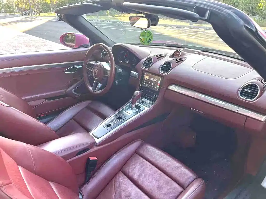 Porsche 718 2018 Boxster 2.0T