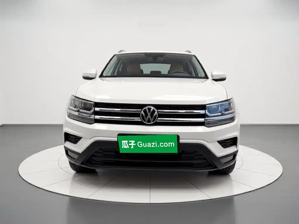 Volkswagen Tharu — миниатюра 2