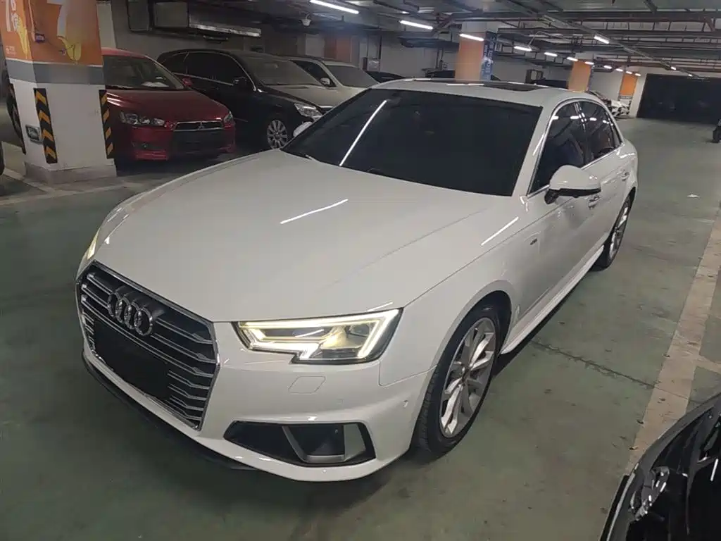 Audi A4L 2020