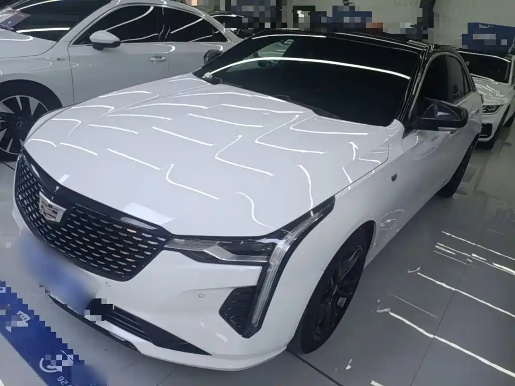 Cadillac CT4 — миниатюра 2