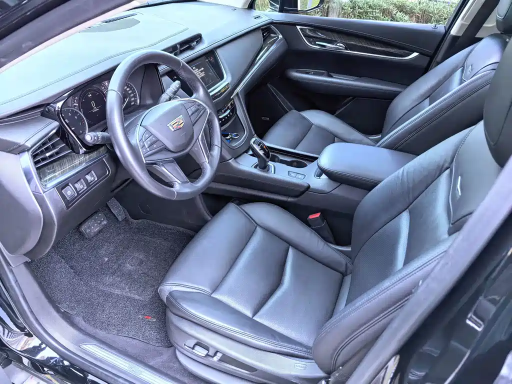 Cadillac XT5 — миниатюра 12