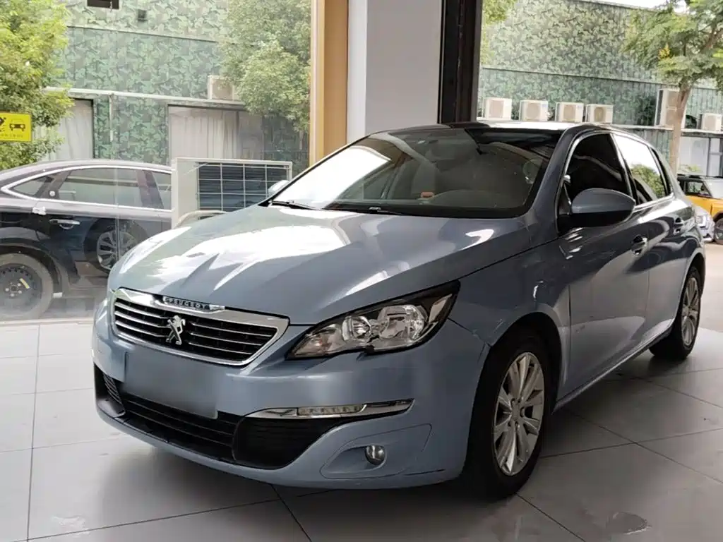 Peugeot 308S