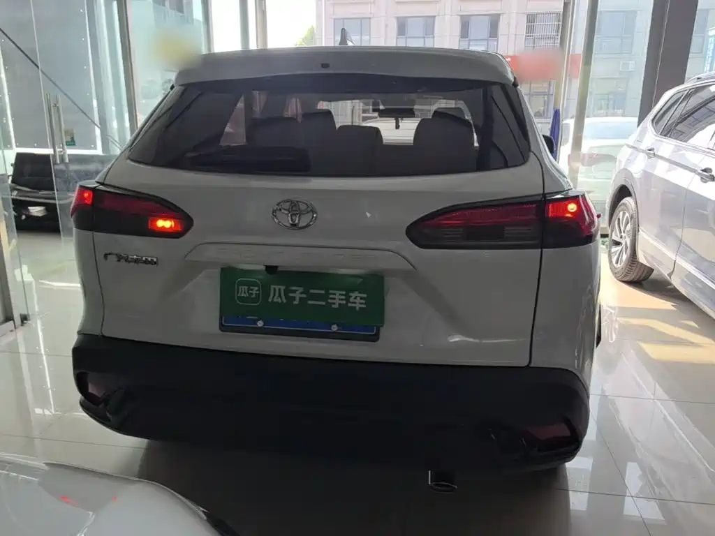 Toyota Frontlander — миниатюра 6