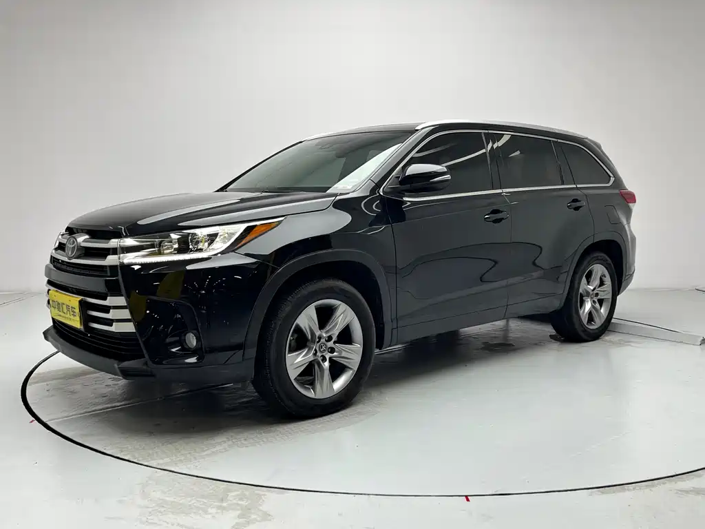 Toyota Highlander 2021
