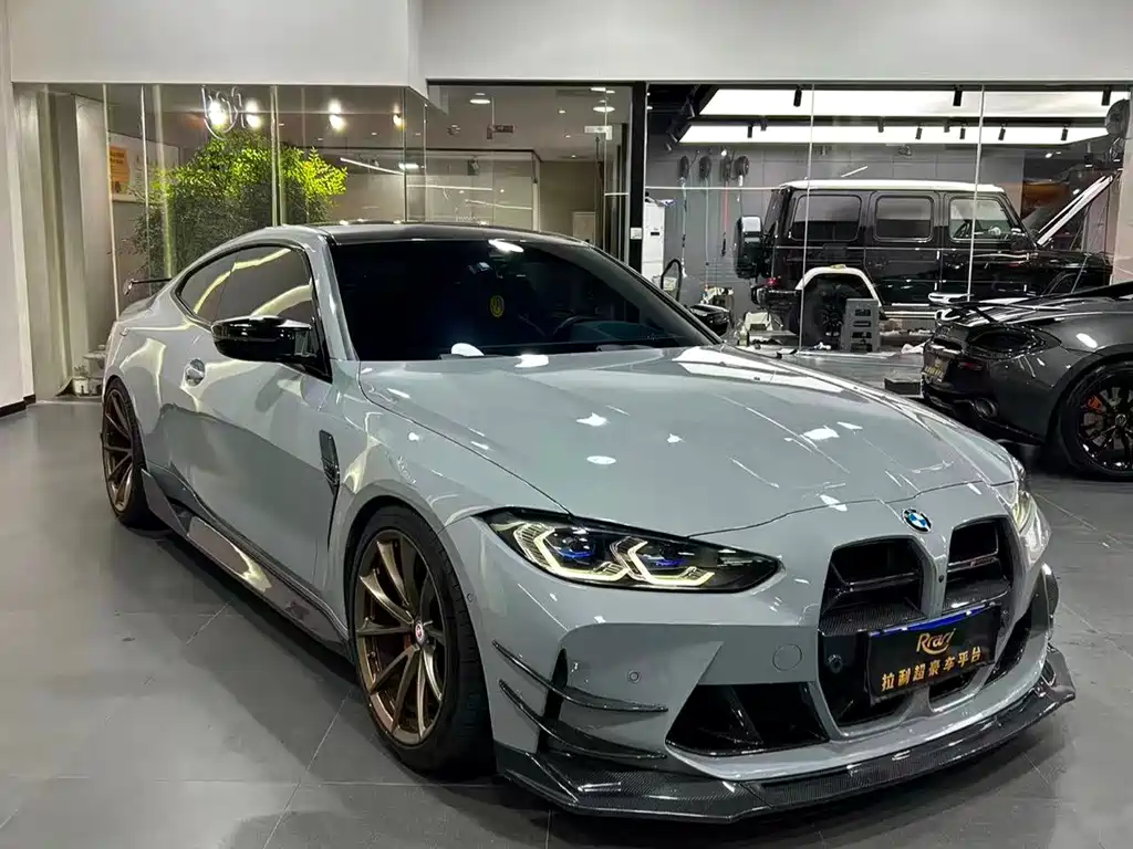 BMW M4