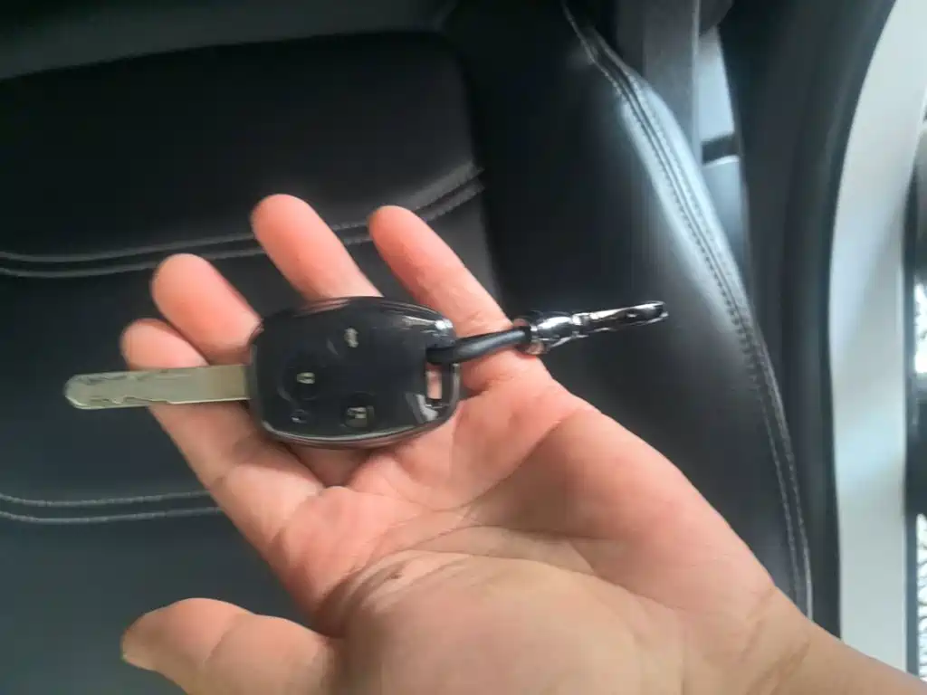 BYD Yuan EV — миниатюра 9