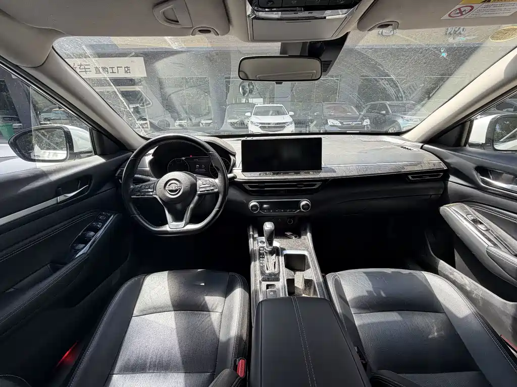Nissan Teana — миниатюра 9