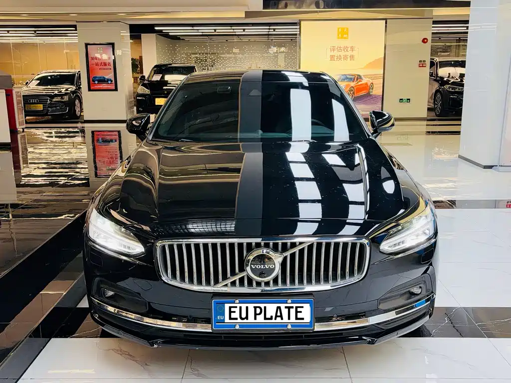 Volvo S90 2021 B5 Luxury