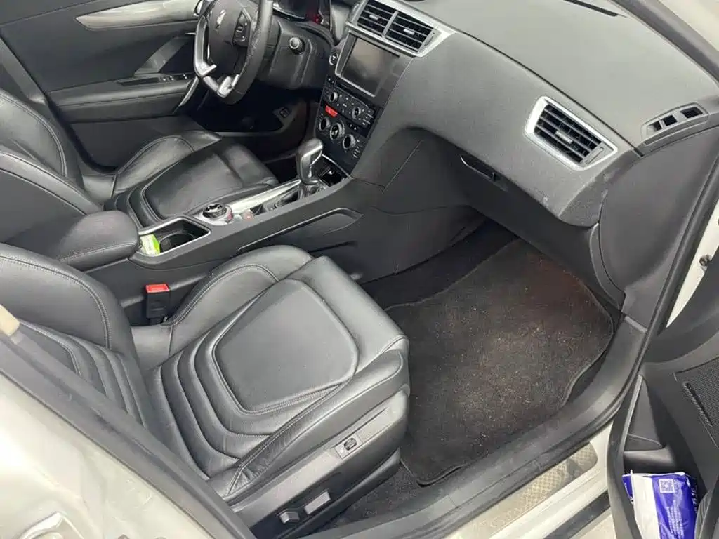DS DS 6 — миниатюра 7
