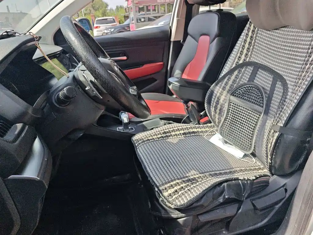 Haval H2s — миниатюра 11