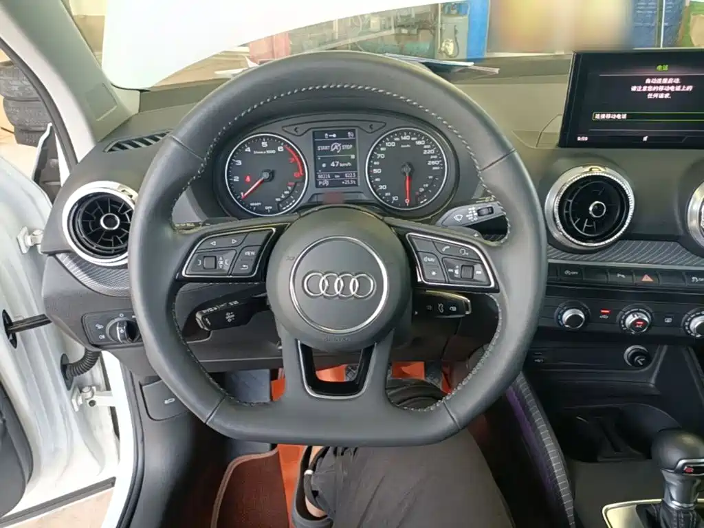 Audi Q2L — миниатюра 11