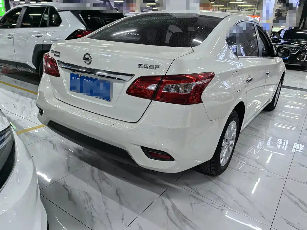 Nissan Sylphy — миниатюра 6