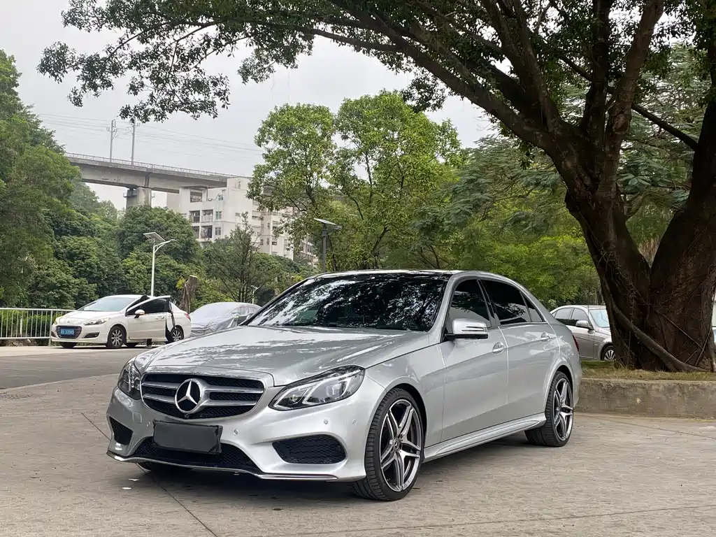 Mercedes-Benz E-Class 2015
