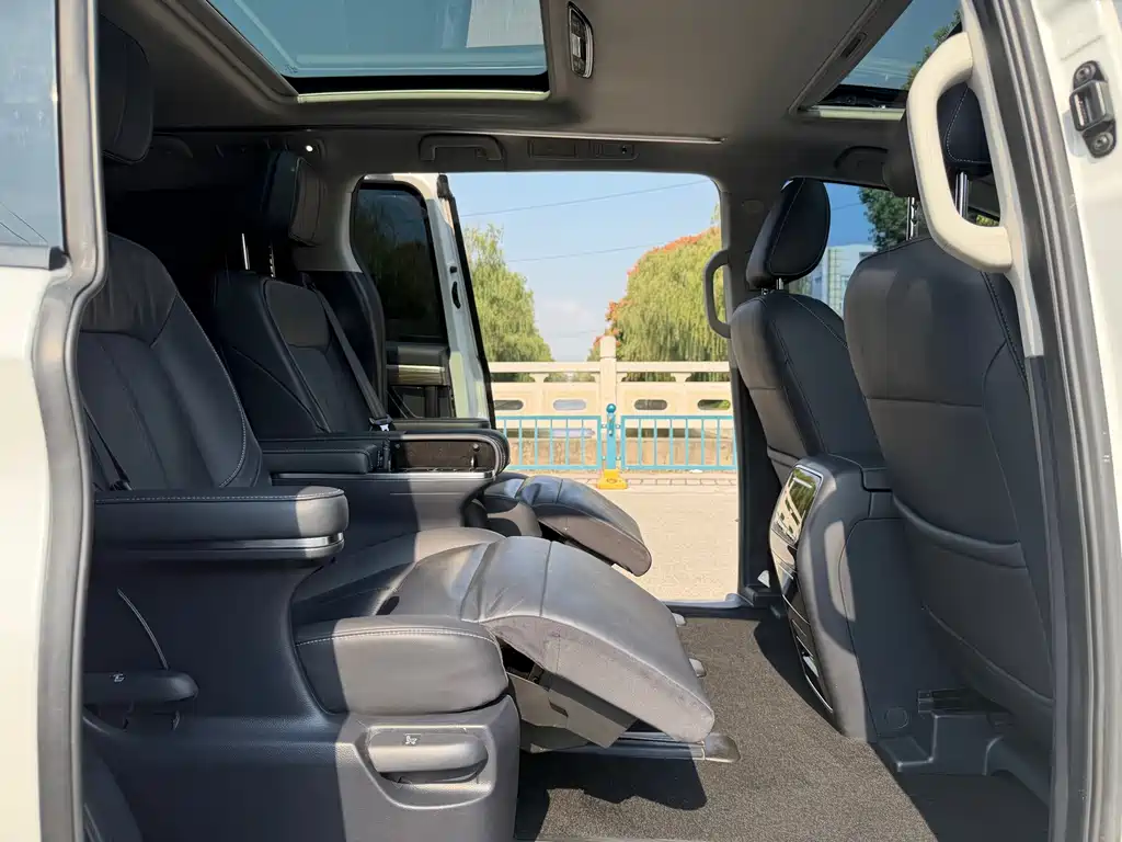 GAC Motor Trumpchi M8 — миниатюра 12