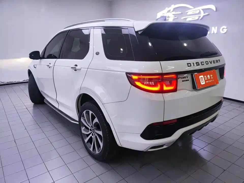 Land Rover Discovery Sport — миниатюра 7