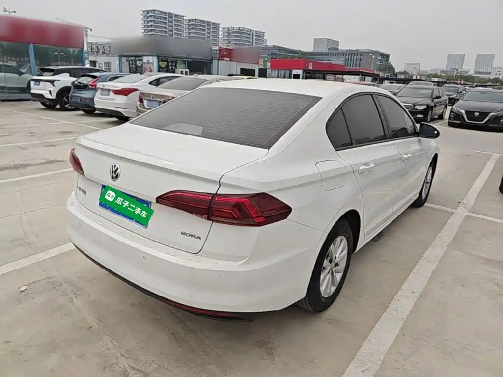 Volkswagen Bora — миниатюра 7